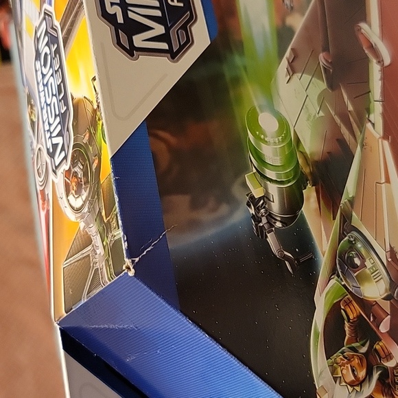 Star Wars Mission Fleet Delta-7 Jedi Starfighter - Picture 6 of 6